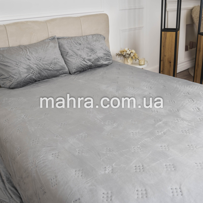 Покривало світло-сіре з наволочками - фото 1