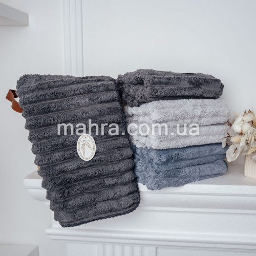 Фото  товара Рушники Шарпей новий сірий 